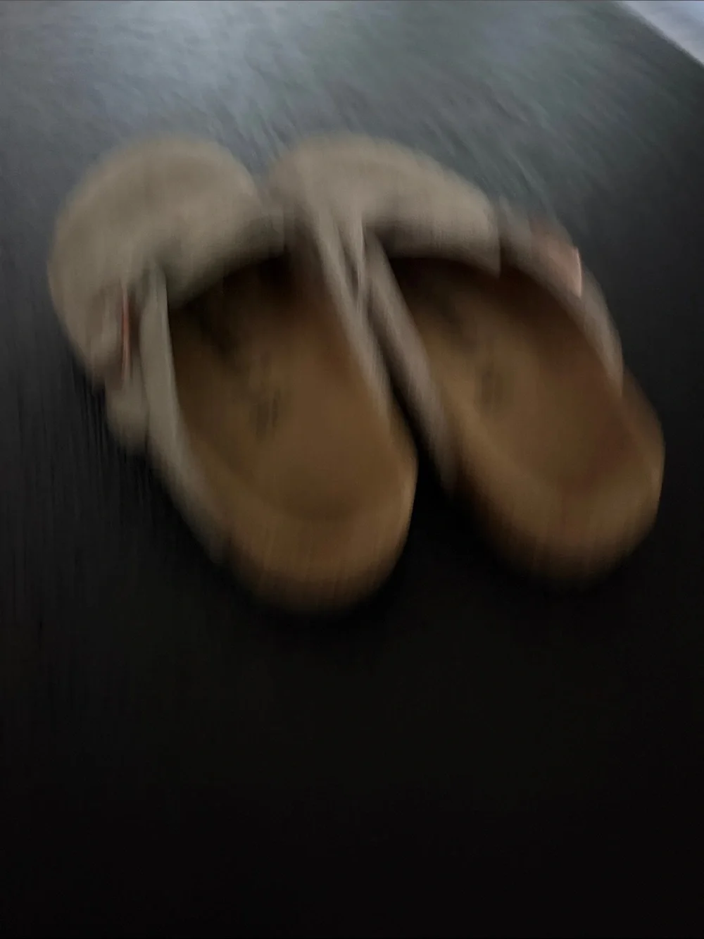 Kids size 30 Birkenstock Suede Slip-On Clog in Light Brown